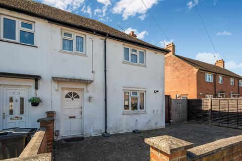 Beech Aveune, Brentford, TW8 4 bed end of terrace house for sale