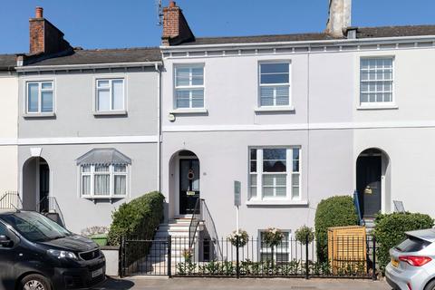 Hales Road, Cheltenham GL52 4 bed townhouse for sale