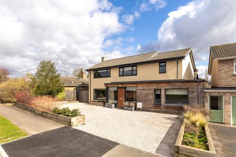 St. Peters Road, Coton, Cambridge... 4 bed link detached house for sale