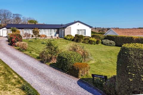 Summerhill, Narberth SA67 4 bed detached bungalow for sale