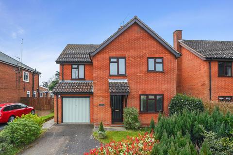 Bury Road, Bury St. Edmunds IP30 4 bed detached house for sale