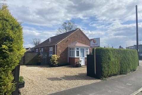 St Andrews Road, Spalding 2 bed detached bungalow for sale