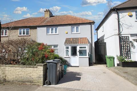 Highfield Road, Woodford Green, IG8 3 bed semi