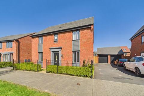 Birchfield Way, Telford TF3 4 bed detached house for sale