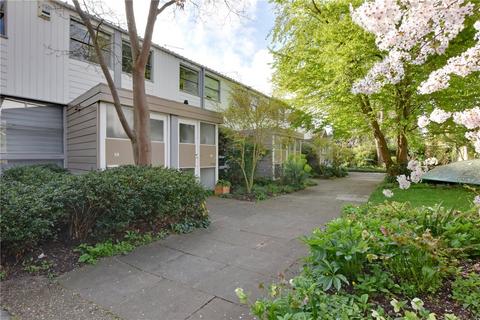 The Lane, Blackheath, London, SE3 3 bed end of terrace house for sale