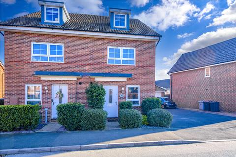 Musselburgh Way, Bourne, PE10 4 bed semi