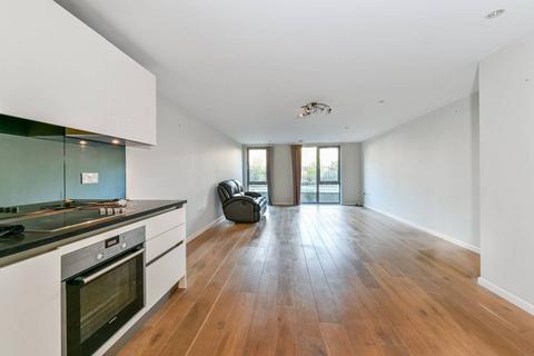 Blackthorn Avenue, Islington, London, N7 2 bed flat for sale