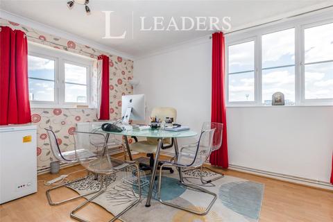 Armory Lane, Portsmouth, Hampshire 2 bed maisonette for sale
