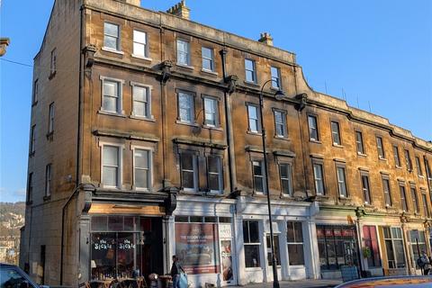 London Street, Bath, Somerset, BA1 3 bed maisonette for sale