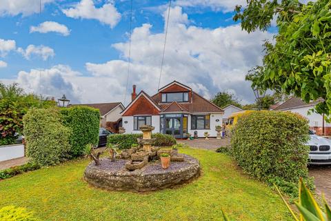 Smithies Avenue, Penarth CF64 5 bed detached bungalow for sale