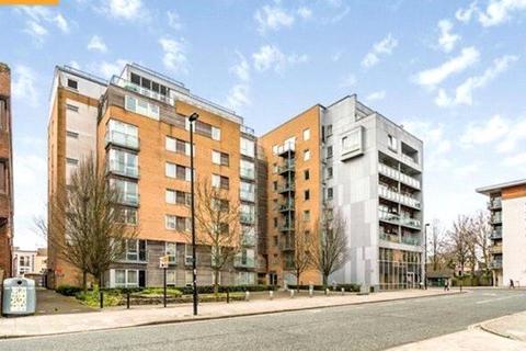 High Street, Southampton, Hampshire 1 bed apartment for sale