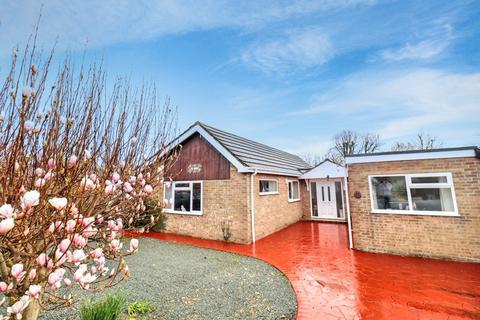 School Road, Tilney St Lawrence... 3 bed bungalow for sale