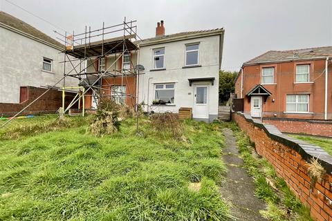 Maengwynne, Llanelli 2 bed semi