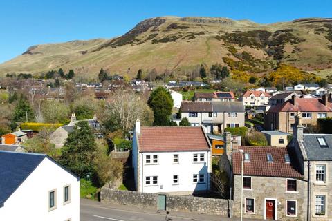 Avalon, Main Street, Kinnesswood, KY13 5 bed detached house for sale