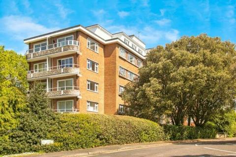 Chine Crescent, Bournemouth BH2 3 bed apartment for sale