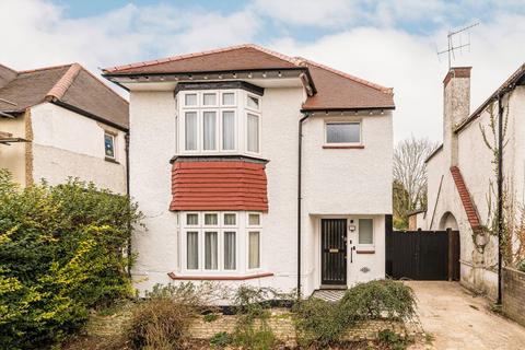 Great West Road, Hounslow TW5 3 bed detached house for sale