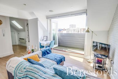 Cathedral Walk, Chelmsford, CM1 2 bed apartment for sale