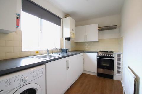 Linton Glade, Croydon CR0 1 bed ground floor maisonette for sale