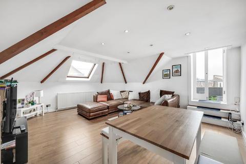 Hemstal Road, West Hampstead, London... 2 bed flat for sale