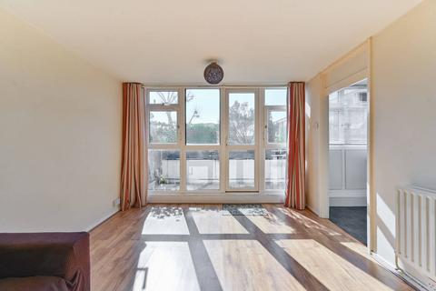 Stockwell Park Road, Brixton, London... 1 bed flat for sale