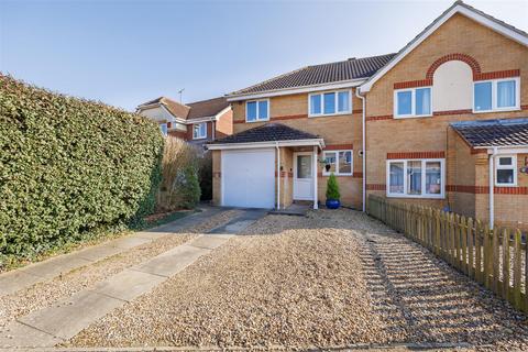 St. Andrews Road, Beccles NR34 3 bed semi