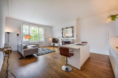 Belsize Park, London, NW3 2 bed flat for sale