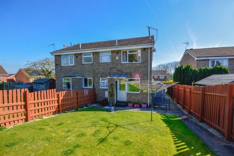 Oakworth Close, Halfway, Sheffield, S20 1 bed terraced house for sale