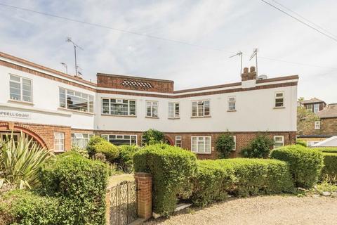 Campbell Road, London W7 3 bed flat for sale