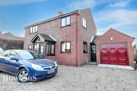 Union Road, Smallburgh 4 bed detached house for sale