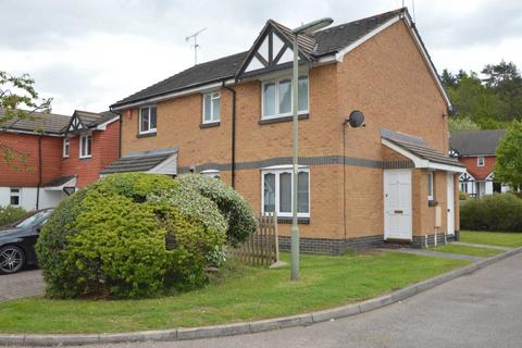 WEYBRIDGE 1 bed end of terrace house for sale