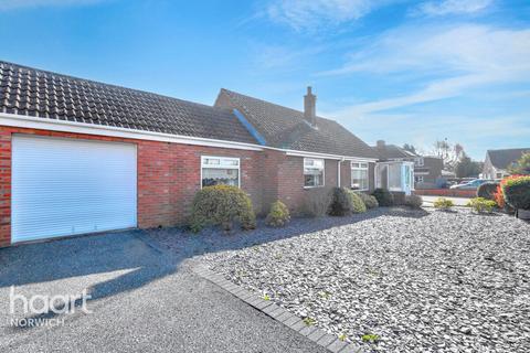 Windsor Road, Norwich 3 bed detached bungalow for sale