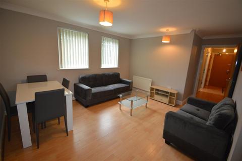 Chorlton Road, Manchester M15 2 bed flat for sale