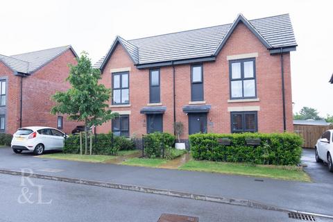 3 bedroom semi-detached house for sale