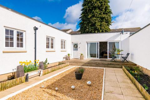 16 Cortleferry Grove, Eskbank, EH22 3HX 3 bed terraced bungalow for sale