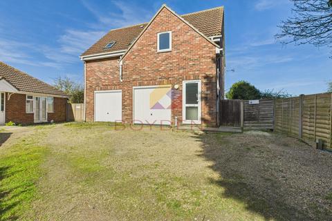 Fingringhoe Road, Colchester CO2 2 bed terraced house for sale