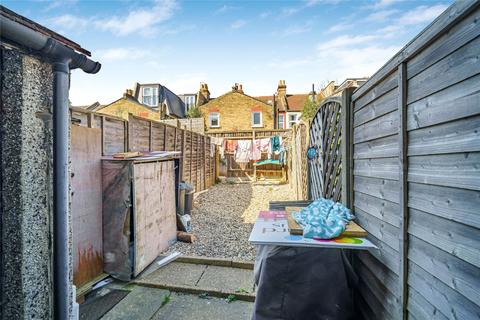 Leverson Street, Furzedown, SW16 2 bed maisonette for sale