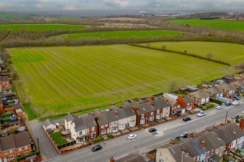 Featherstone Lane, Pontefract WF7 3 bed terraced house for sale