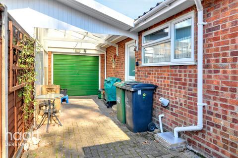 Bittering Street, Gressenhall 2 bed detached house for sale