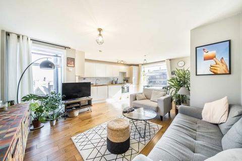 Big Hill, London E5 1 bed flat for sale