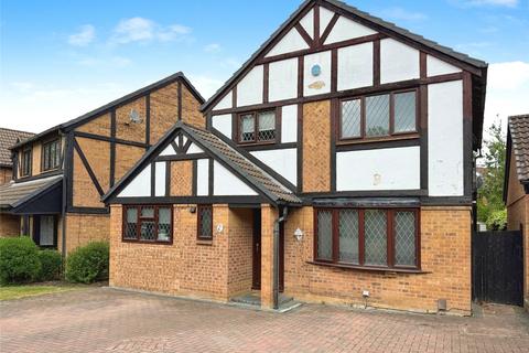 Dorset Way, Wokingham, Berkshire 4 bed detached house for sale