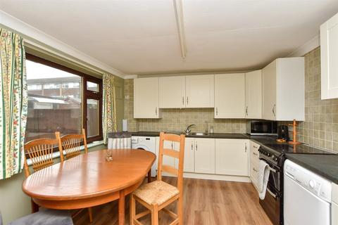 Beverley Close, Gillingham ME8 4 bed townhouse for sale