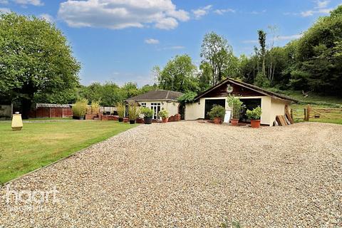 Kemsley Road, Tatsfield 4 bed detached bungalow for sale