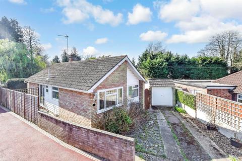 Tabret Close, Ashford TN24 2 bed bungalow for sale