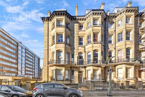 First Avenue, Hove, East Sussex, BN3 1 bed flat for sale