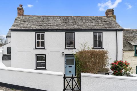 High Street, Boscastle, PL35 4 bed cottage for sale