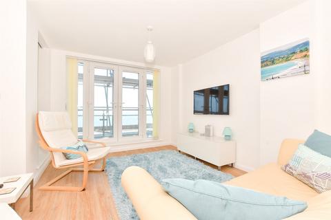 Sandbanks, Sandown PO36 3 bed apartment for sale