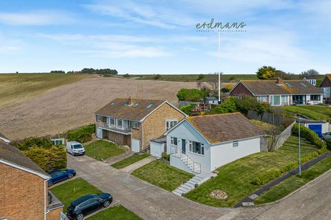Rye Close, Saltdean, BN2 2 bed detached house for sale