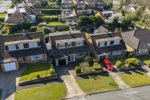 Sunningdale Close, High Wycombe HP12 4 bed detached house for sale
