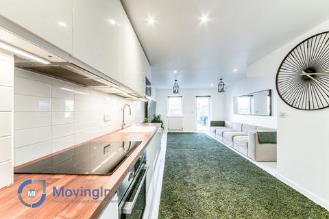 Calypso Crescent, Peckham, SE15 4 bed terraced house for sale