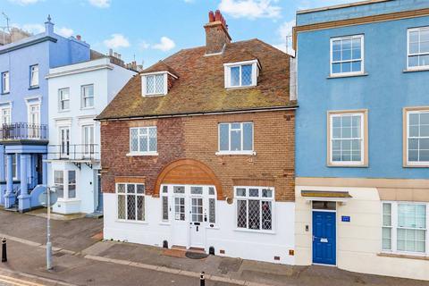 Central Parade, Herne Bay 3 bed terraced house for sale